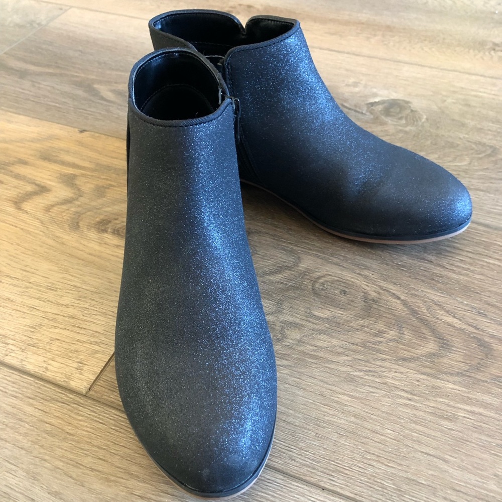 Cat & Jack Girls Boot